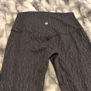 lululemon athletica Black “Segment” embossed Align 28” inseam high rise Leggings